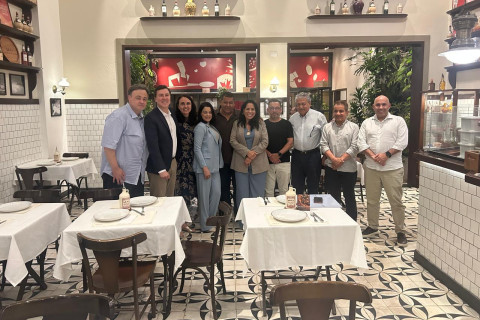 Hermenilson participa de reunião em SP, para tratar do projeto Usinas de Resíduos Sólidos.