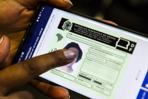 Renovação automática da CNH para 'bom condutor' não valerá para quem tem 70 anos ou mais