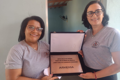 LAPÃO: Escola de Lajedo do Euripedes recebe INFOCENTRO