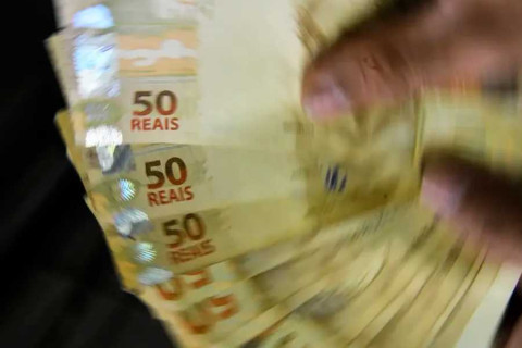 Preço da carne bovina volta a subir, e brasileiro recorre a ovos e peixes, aponta pesquisa