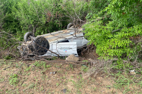 LAPÃO: Vereador perde controle da direção.